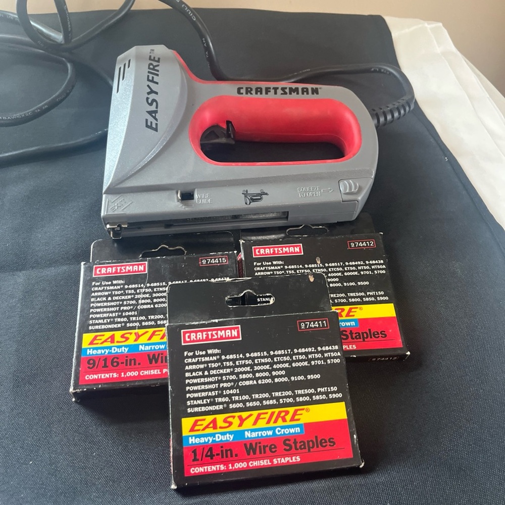 Craftman Heavy-Duty Staple Gun - Red and Gray